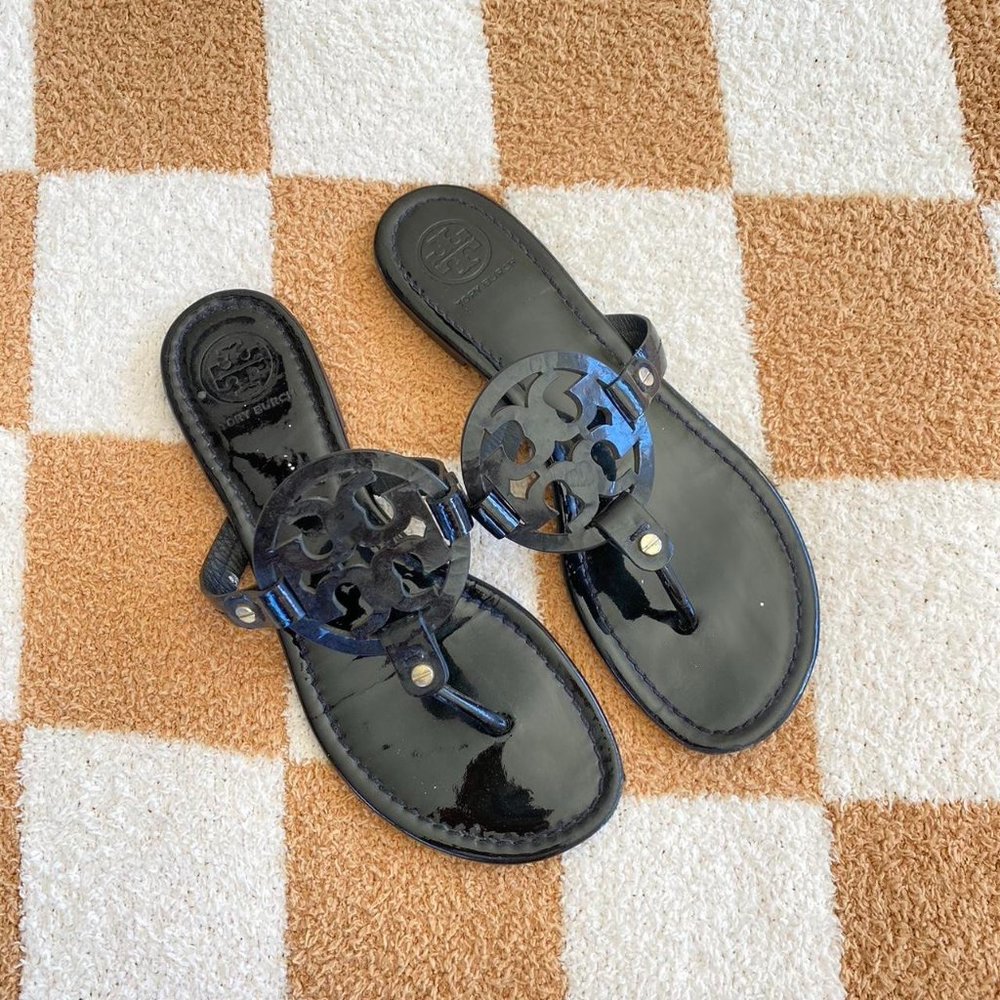 TORY BURCH BLACK SLIDE SANDALS SIZE 8.5